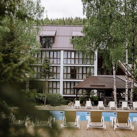 Yaremche Club Hotel エクステリア 写真