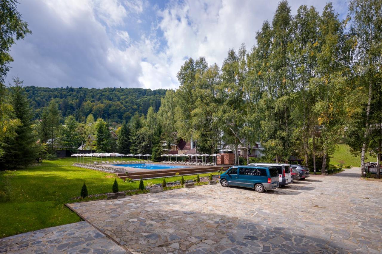 Yaremche Club Hotel エクステリア 写真