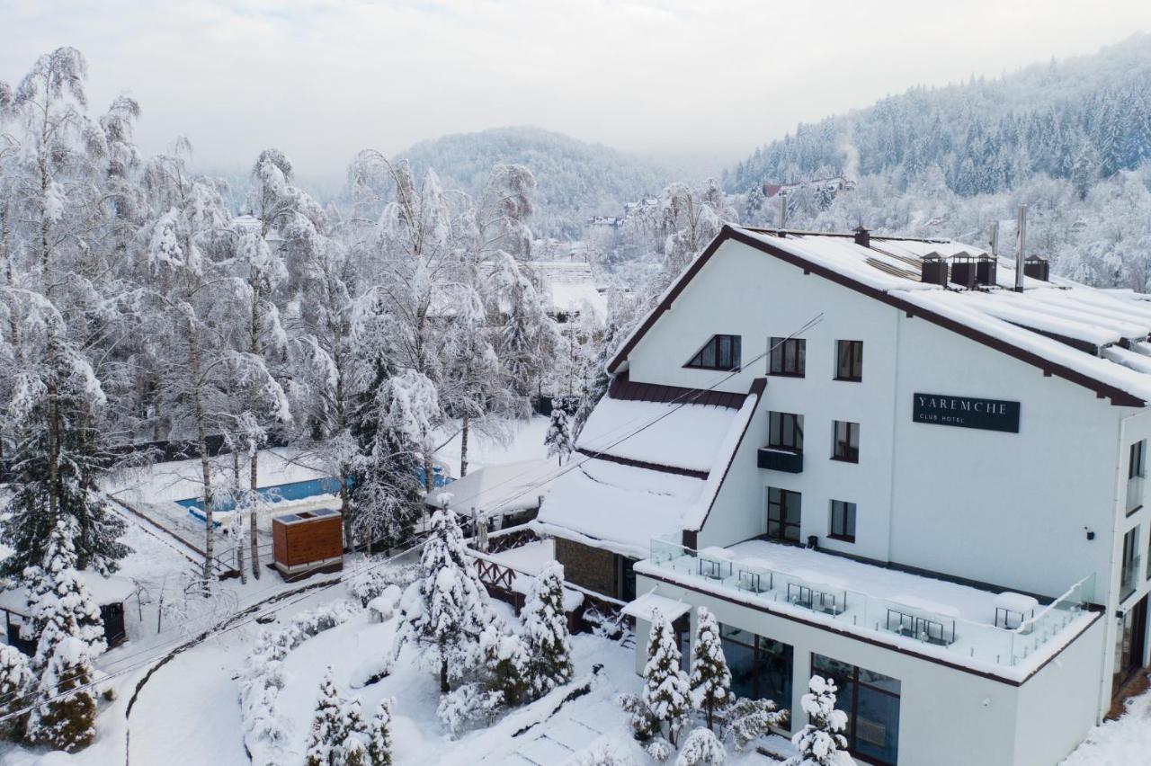 Yaremche Club Hotel エクステリア 写真