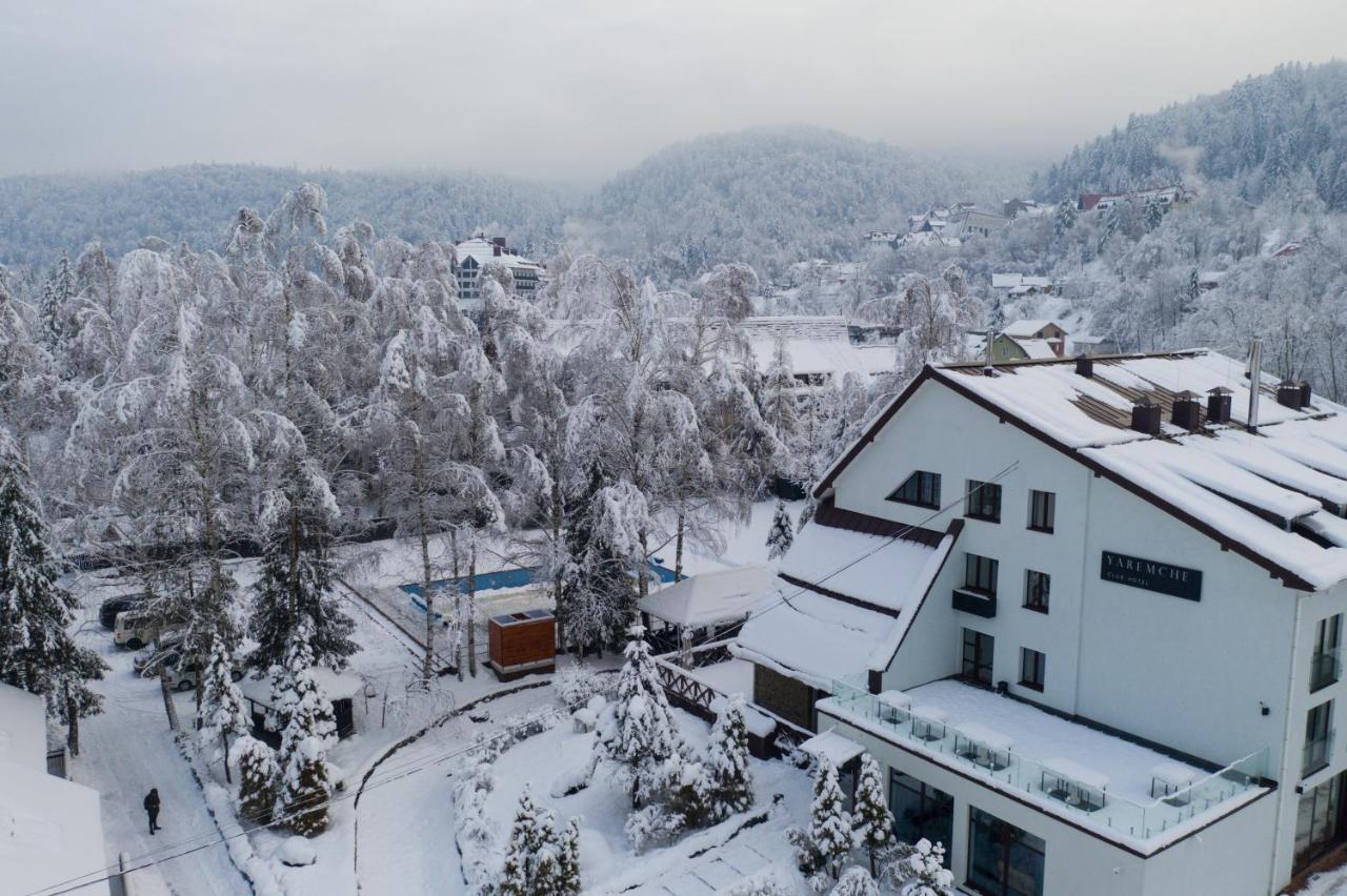 Yaremche Club Hotel エクステリア 写真