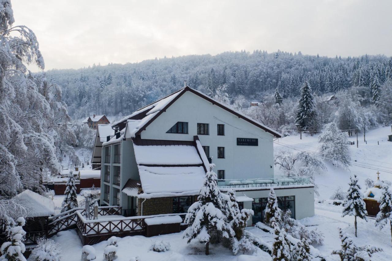 Yaremche Club Hotel エクステリア 写真