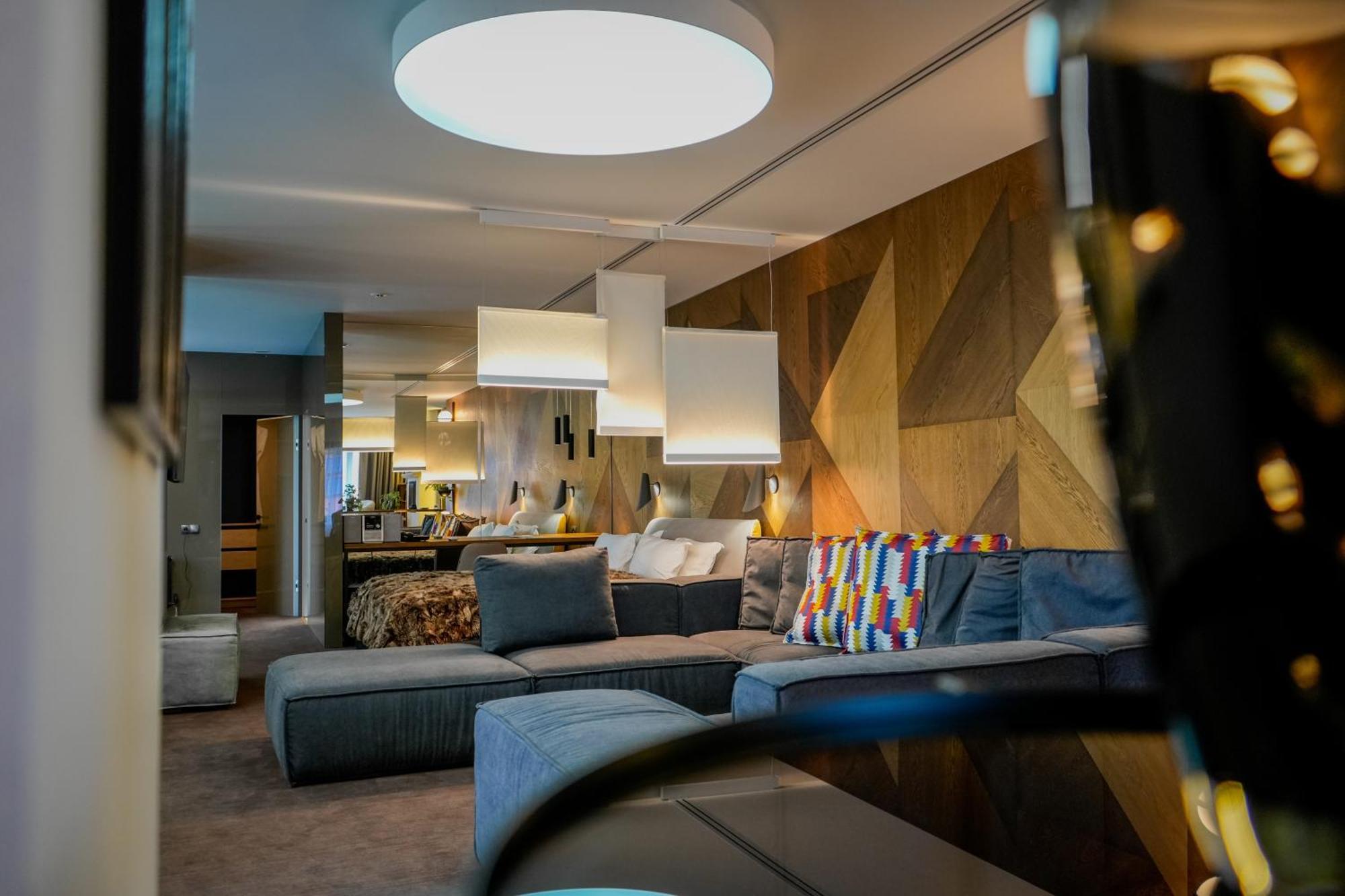 Yaremche Club Hotel エクステリア 写真